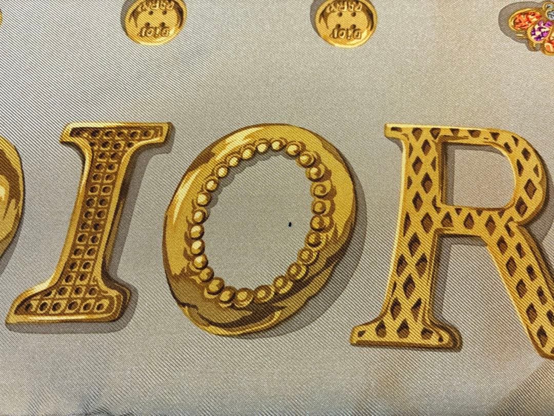 Christian Dior シルクスカーフ　ベージュ金　ヴィンテージ　タグなし