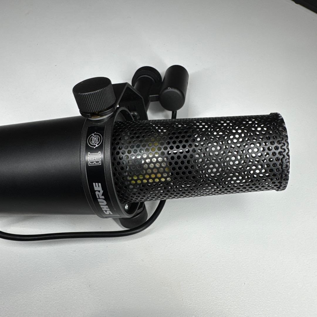 r*n様 SHURE SM7B ダイナミックマイク ブラック