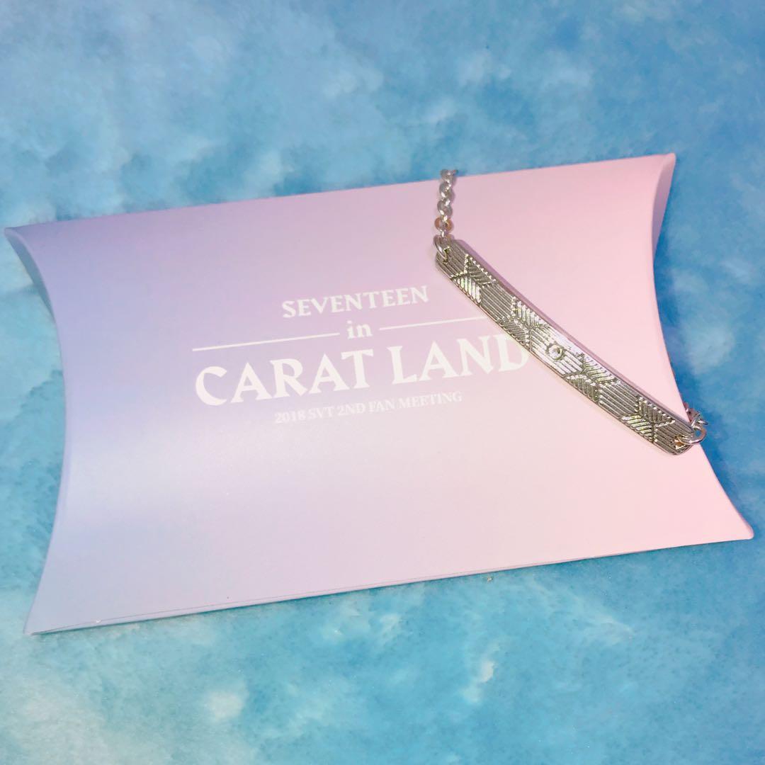 carat land ブレスレット