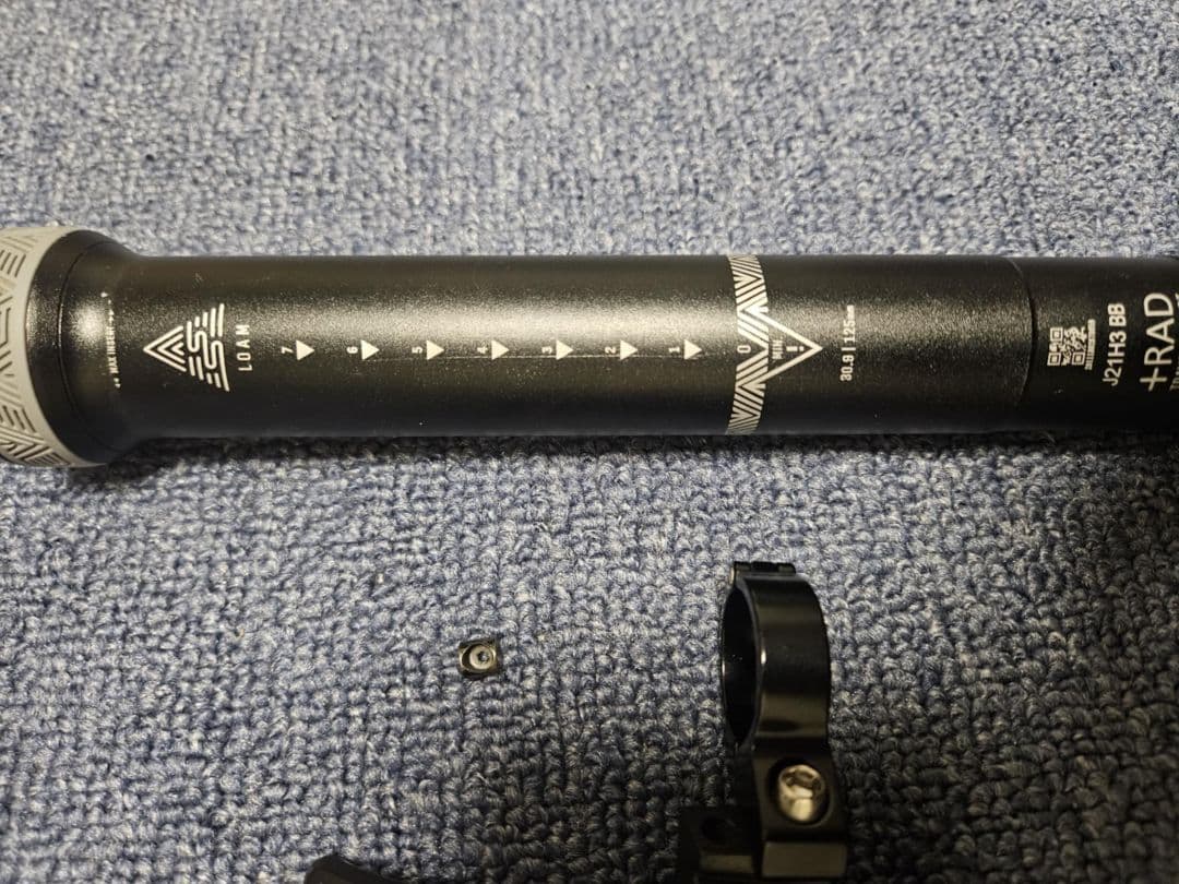 PNW Loam dropper seatpost ドロッパーシートポスト