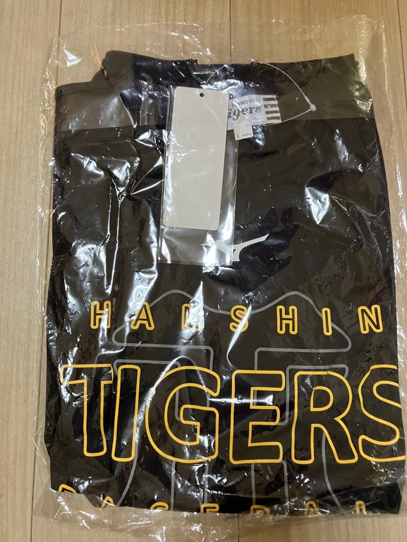 新品未開封 阪神タイガース ミズノ レプリカTシャツ ブラック 黒 Lサイズ