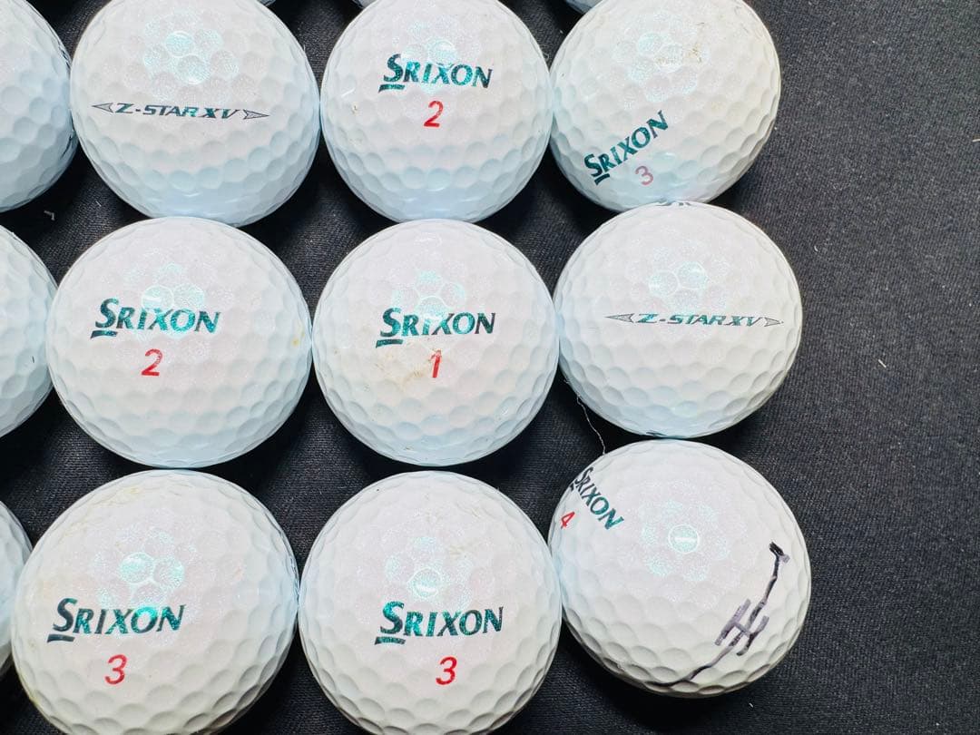スリクソン Z-STAR XV 2025年モデル 30個　　ロイヤルグリーン