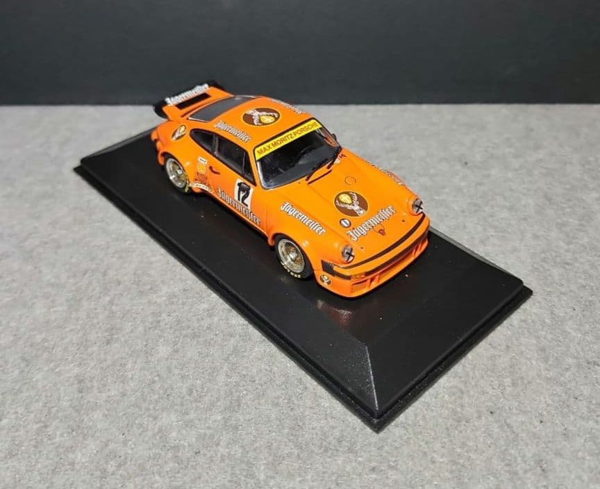 ミニチャンプス 1/43スケール ポルシェ934