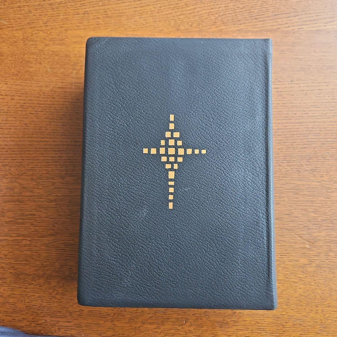 聖書 聖書協会共同訳 旧約聖書続編付き 総革装大型 SI68DC　箱入り