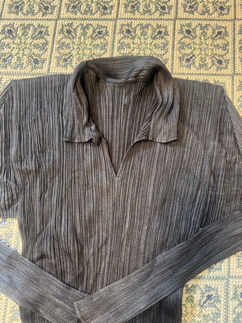 PLEATS PLEASE 長袖シャツ グレーサイズ4