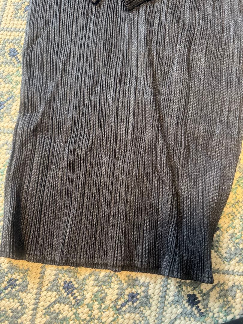 PLEATS PLEASE 長袖シャツ グレーサイズ4