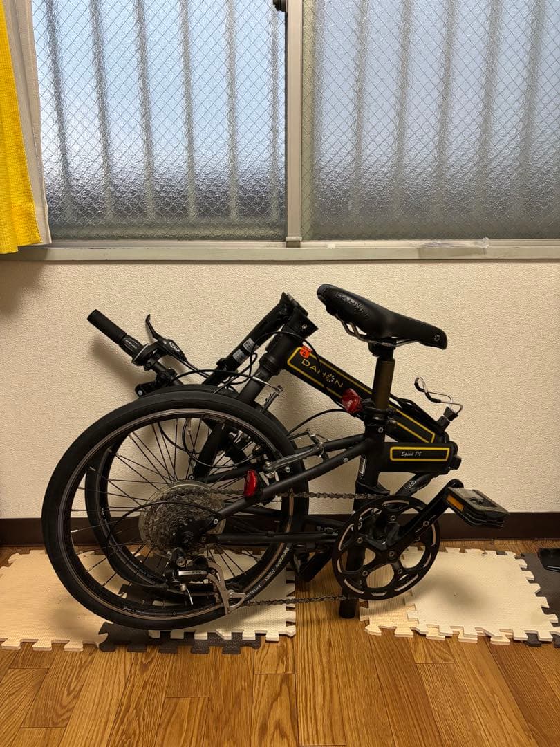 DAHON Speed P8 折りたたみ自転車 ブラック/ゴールド