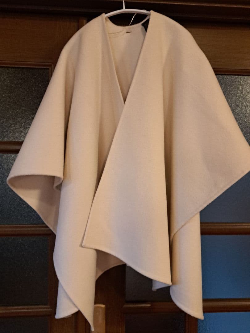【美品】ZARA ウール混 ケープコート
