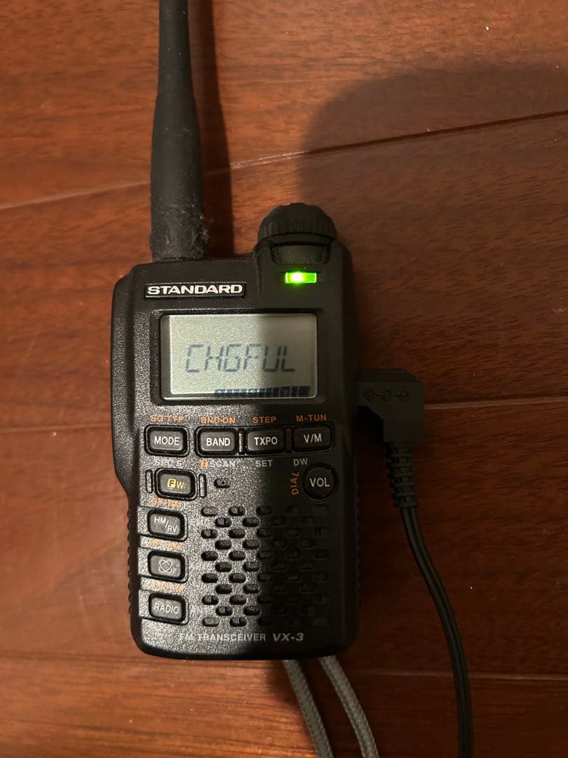 YAESU STANDARD VX-3 バッテリー要交換