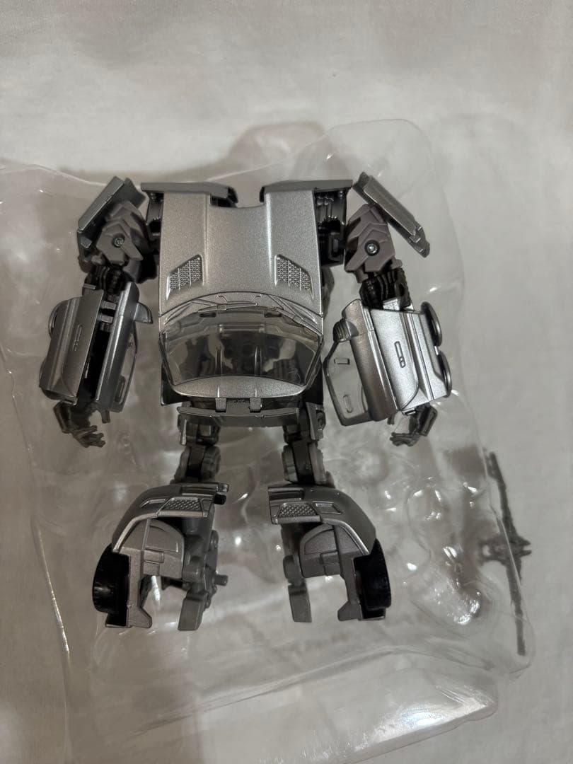 トランスフォーマー　ss42 サウンドウェーブ　レーザービーク　スタジオシリーズ