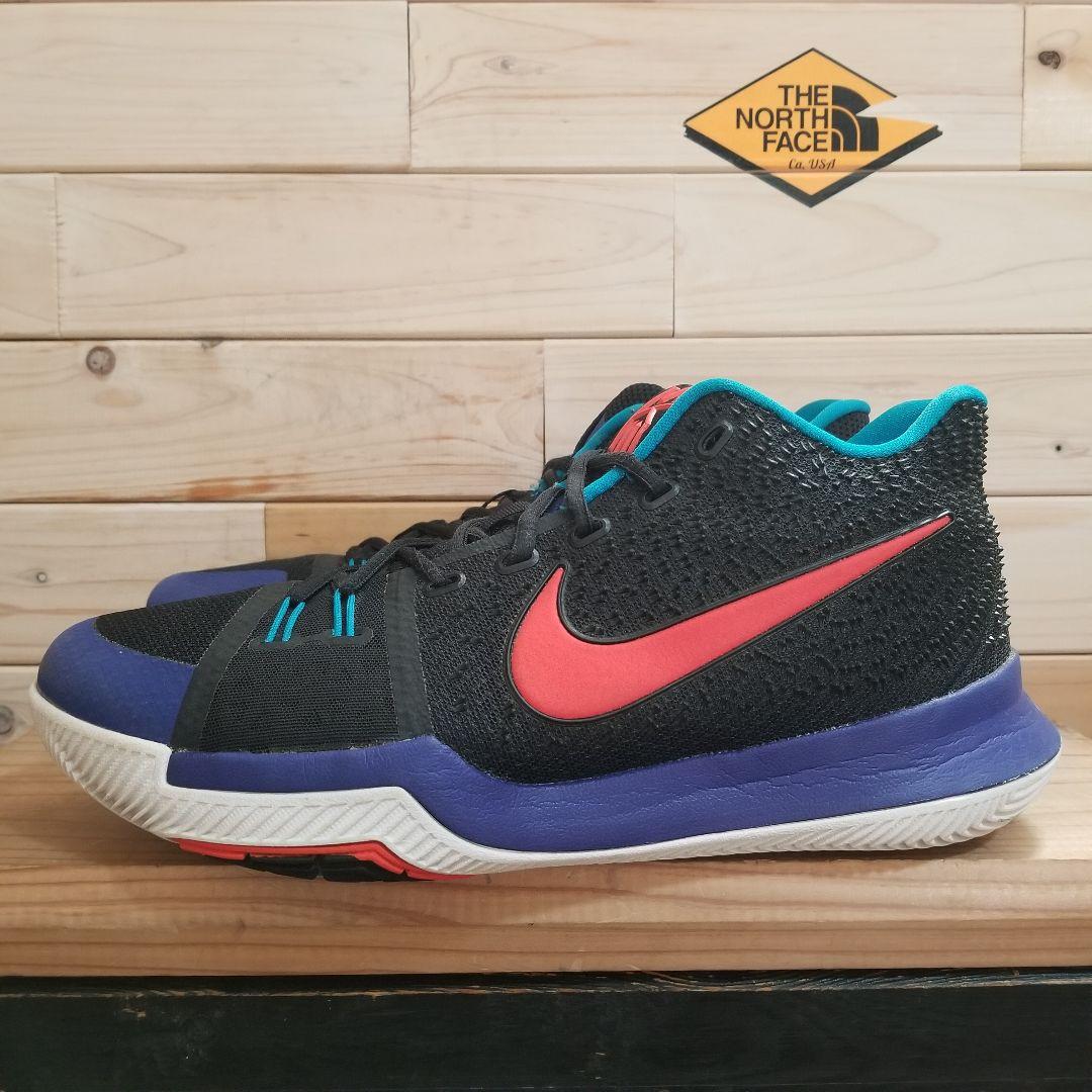 美品　2017 NIKE KYRIE 3 “KYRACHE LIGHT” ハラチ