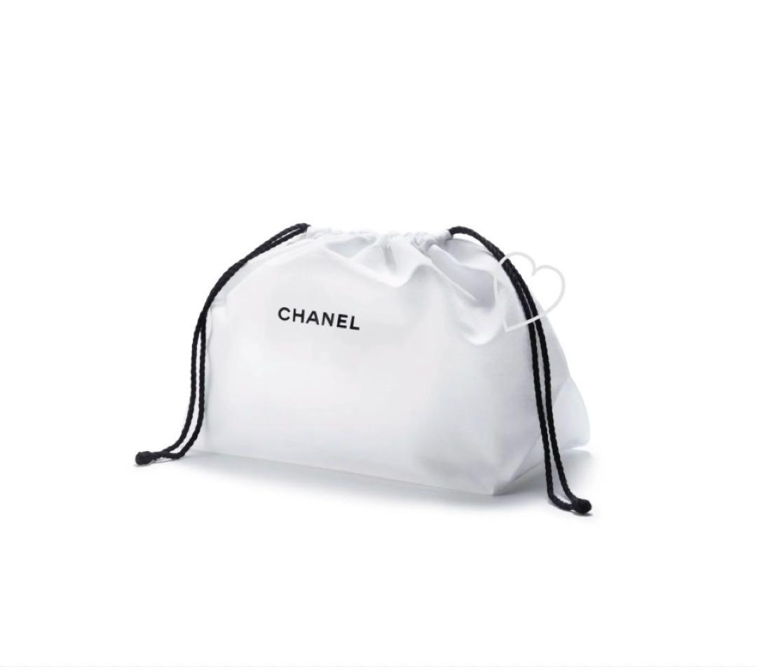 CHANEL レ キャトル オンブル 88 特別限定品