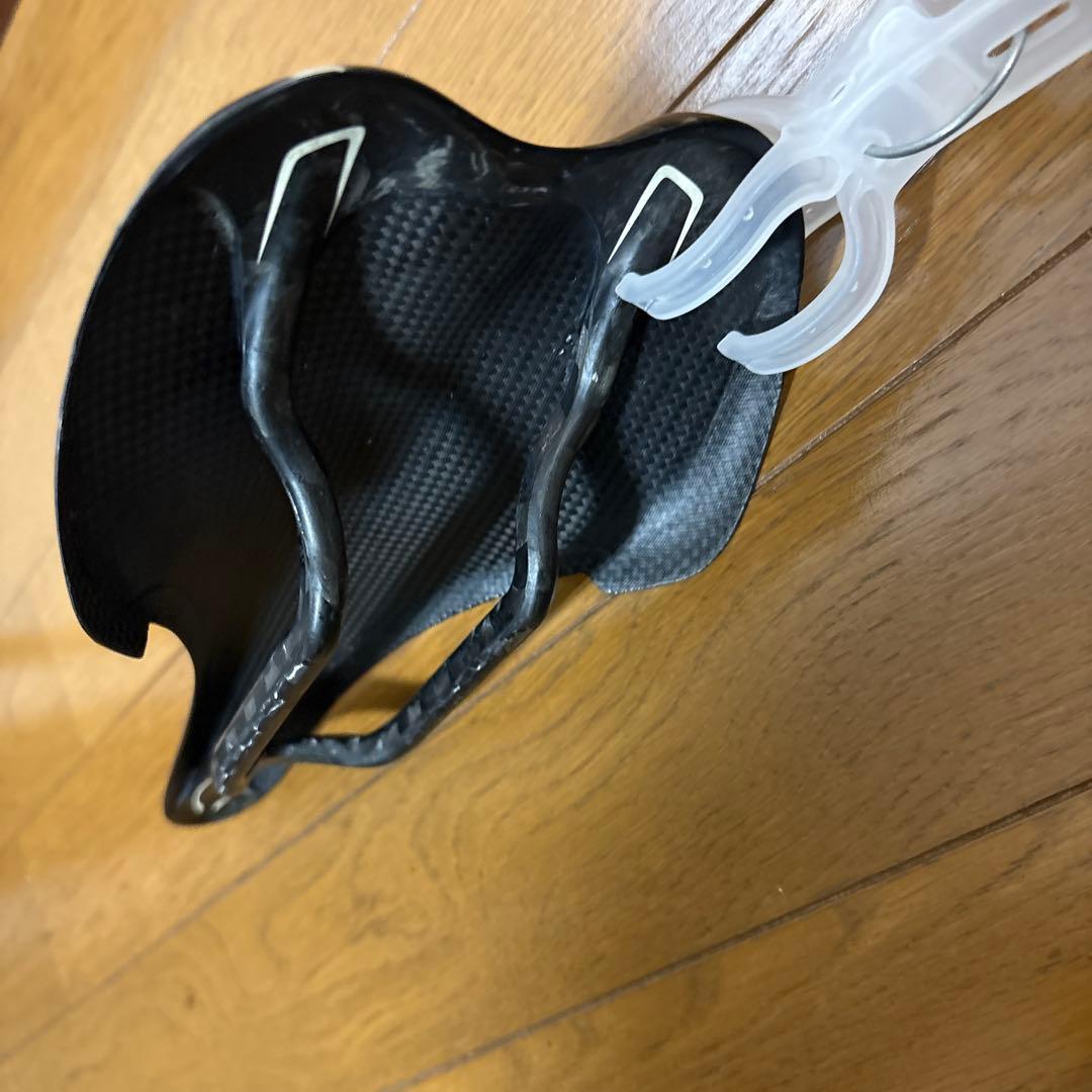 Selle Italia SLR TEKNO カーボンレール サドル