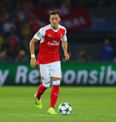 さ*ん様 Puma 正規品 アーセナルFC 16/17 ユニフォームOzil エ