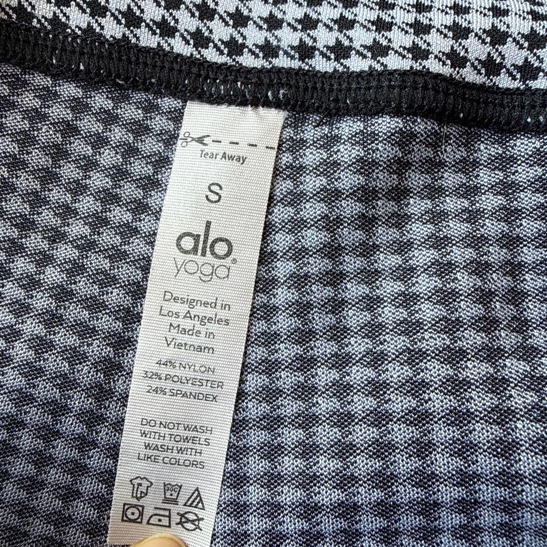 alo yoga 千鳥格子柄レギンス