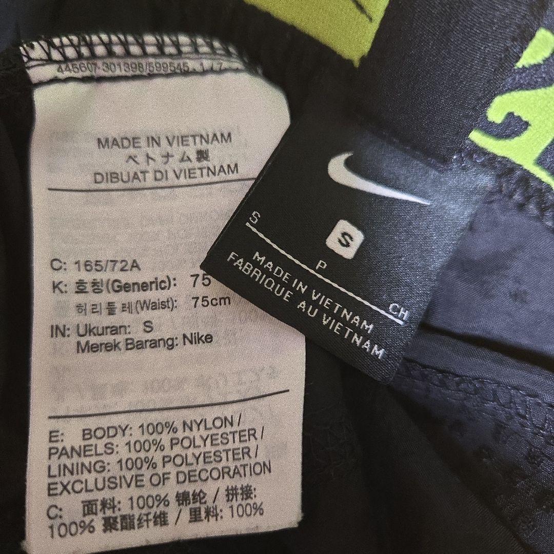 美品　NIKE　ウィンドブレーカー　S　半袖　フード　ハーフジップ　ナイロン