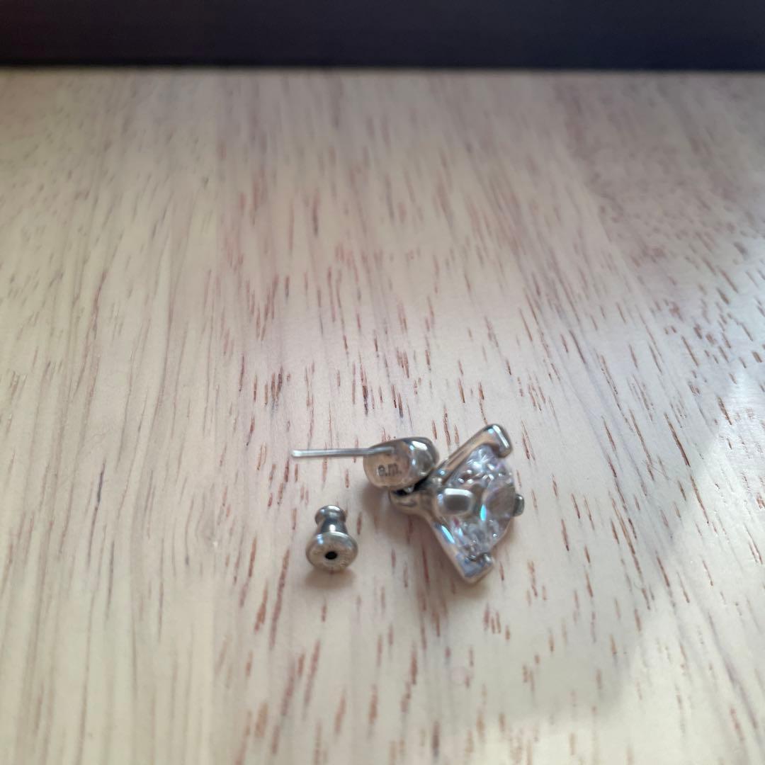 e.m. イーエム　ジルコニアピアス