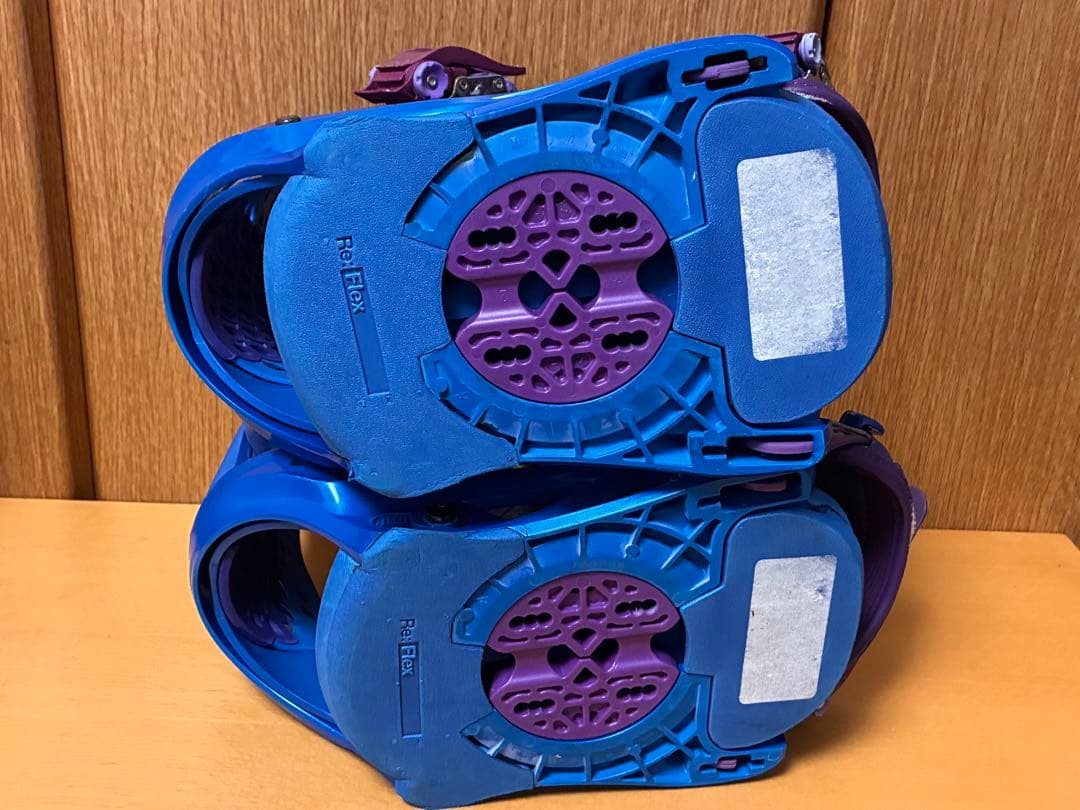 バートンBURTONバインディング【エスカペイド（レディースM）】青×紫