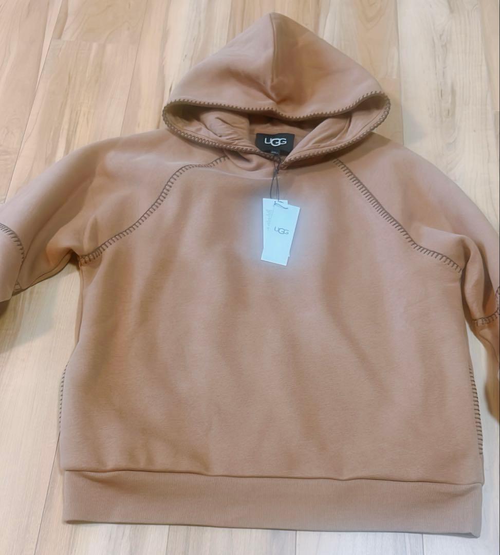 新品未使用タグ付き UGG UGG クラシックフーディ