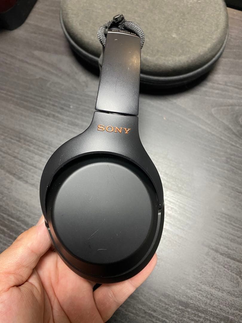 【イヤーパッド交換済】SONY ワイヤレスヘッドフォン　wh-1000xm3