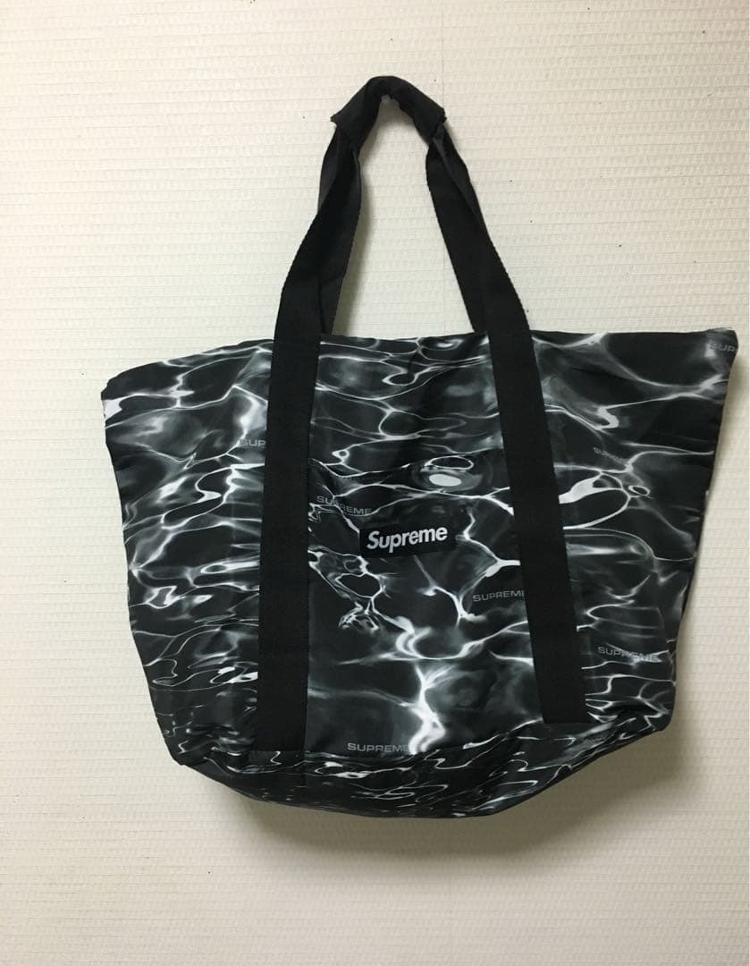 フ*世様 Supreme トートバッグ