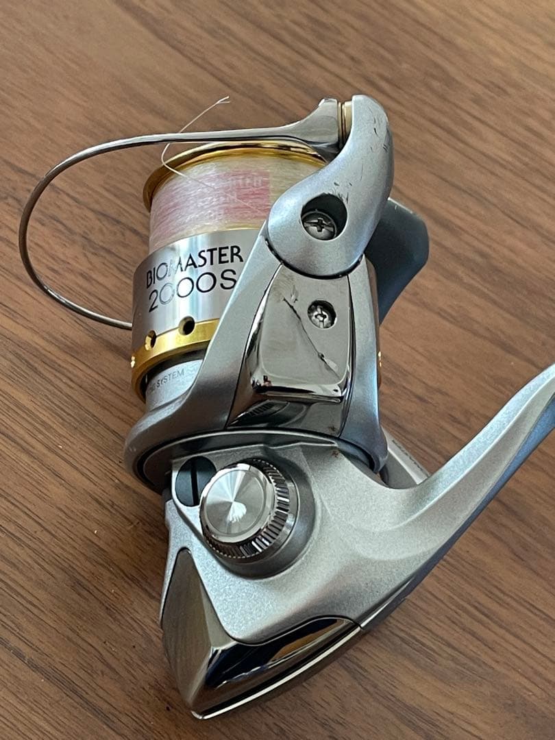 SHIMANO BIOMASTER 2000S フィッシングリール