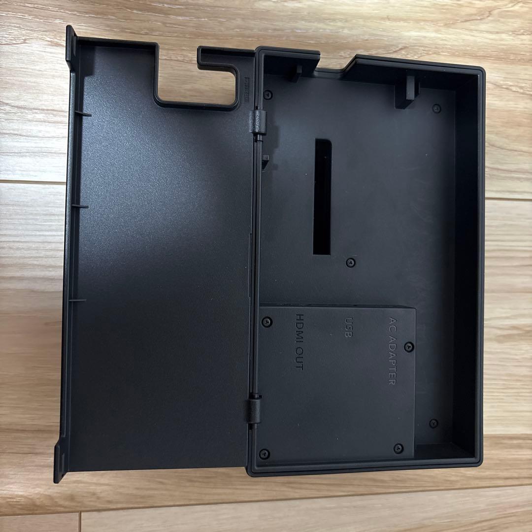 「美品」Nintendo Switch 本体　ケース付き