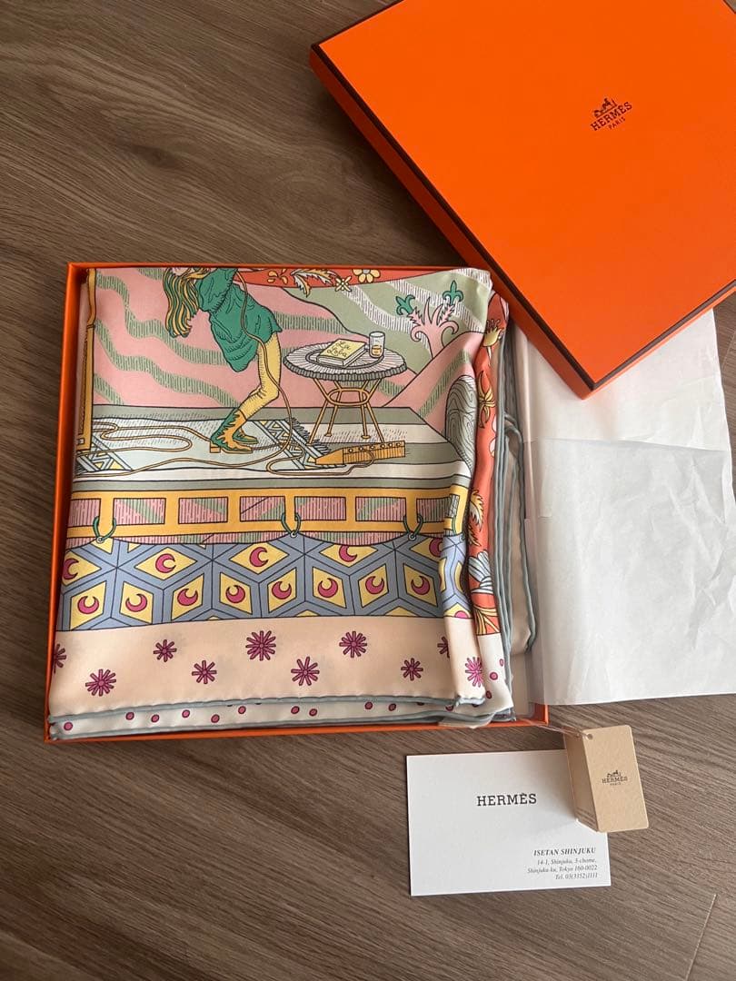 新品　HERMES エルメス カレ90 始まりの歌 アプリコ シエル ヴェール