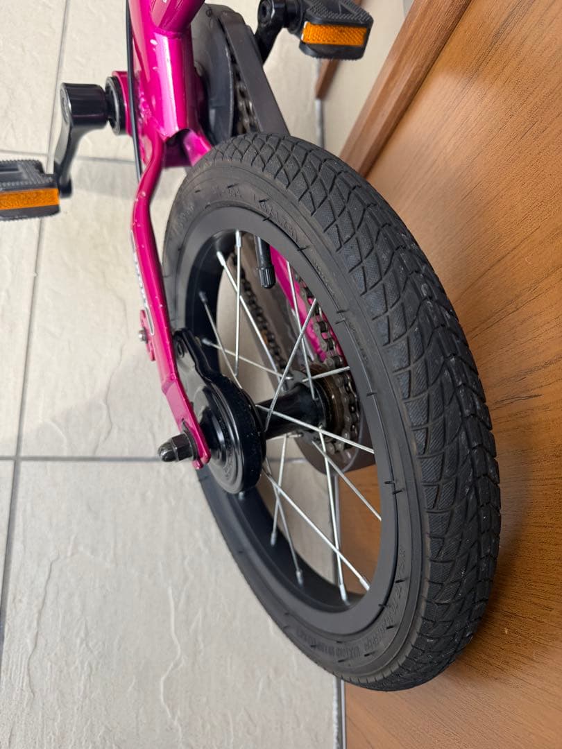 STRIDER 14X ストライダー14インチ　専用キックスタンド付