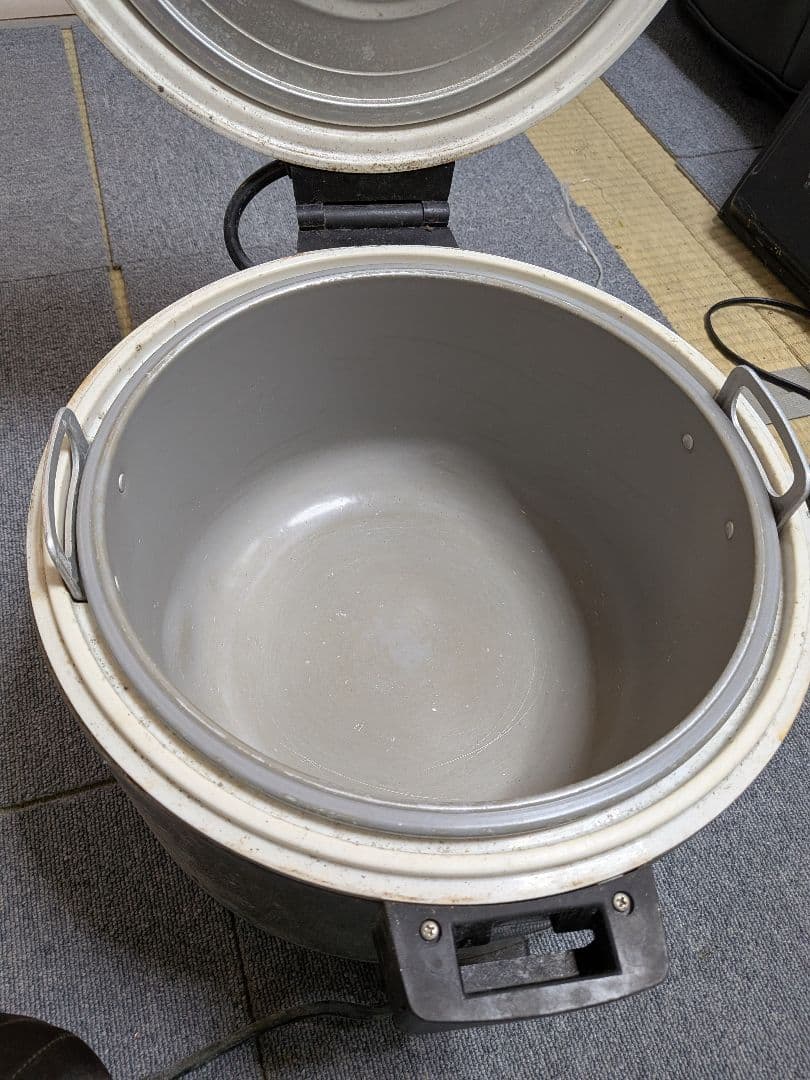 タイガー電気ジャーJHA400-A型　4.0L　2升2合　2016年代