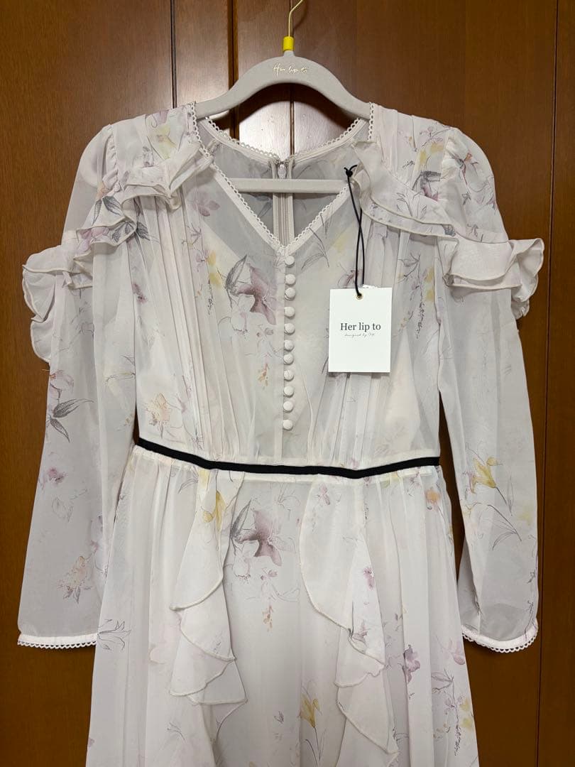 ワンピース Isette Floral Chiffon Dress light petale