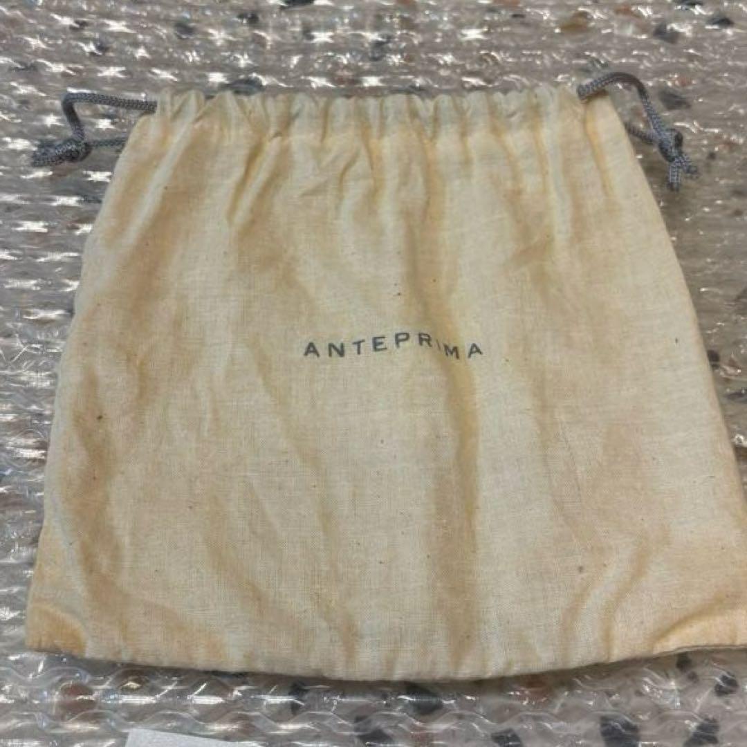 ANTEPRIMA ゴールド ショルダーバック　バタフライモチーフアクセサリー