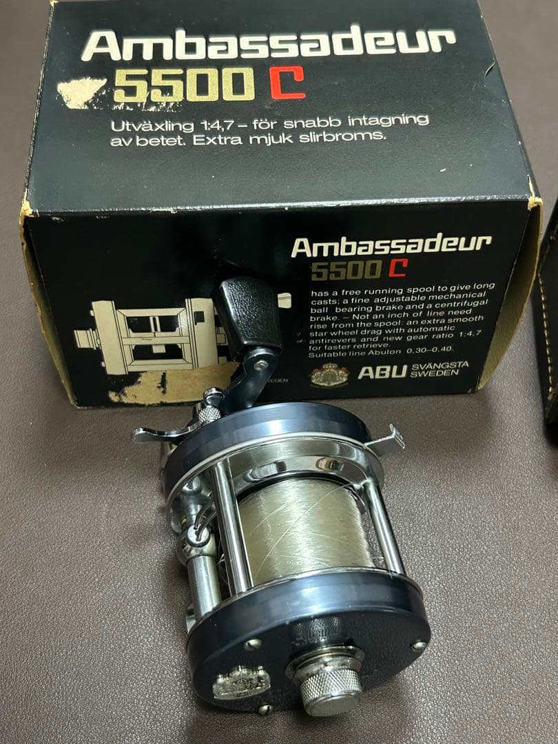 ABU Ambassadeur 5500C ブルーグレー おまけスプール付き