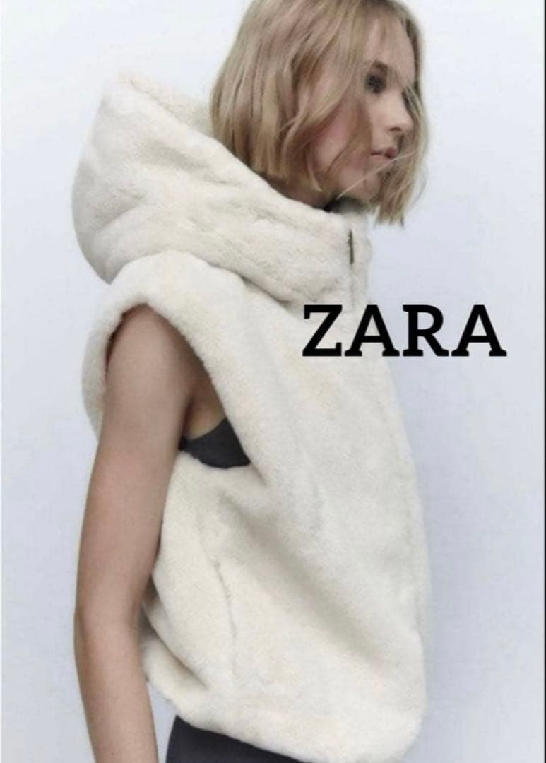 【美品】ZARAザラ フェイクファーベストXS
