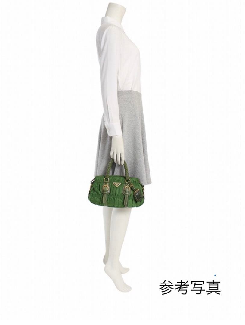 【美品】PRADA 黒 ナイロン フリルバッグ
