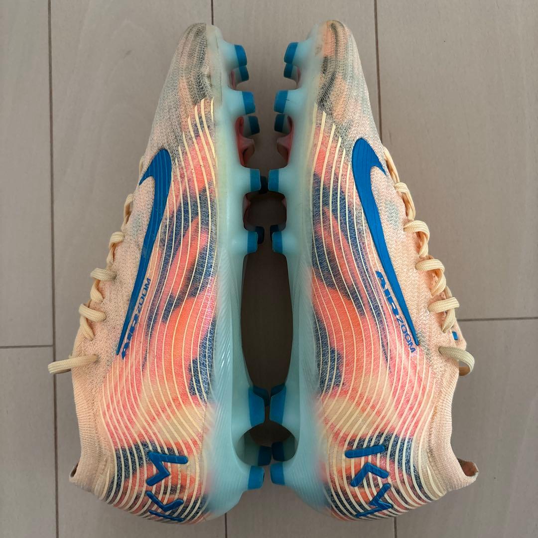 NIKE マーキュリアル ヴェイパー AG