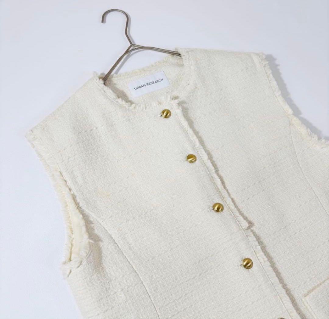 美品　URBAN RESEARCH ツイードノーカラージレ
