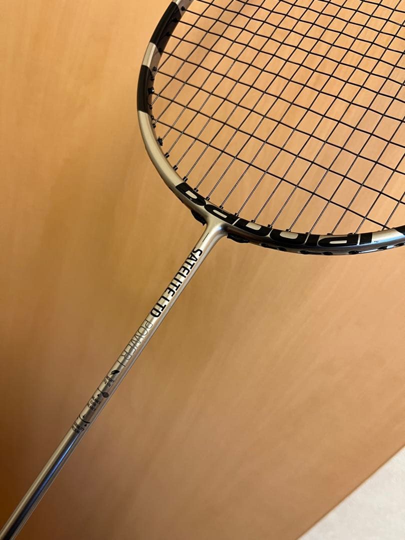 2本 限定 BabolaT バボラ バドミントン ラケット サテライト パワー