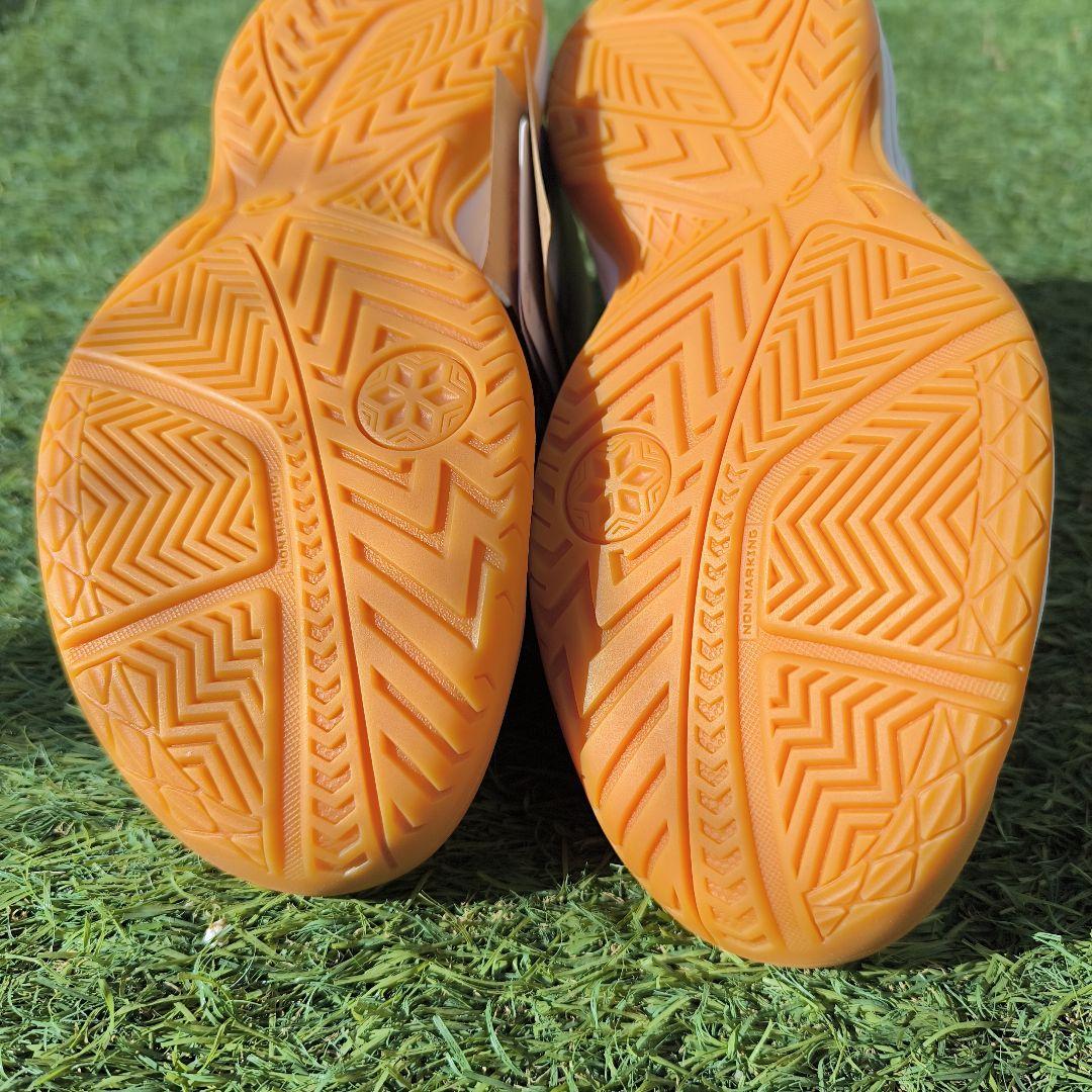 アシックス asics UPCOURT 5 GS 22.5cm