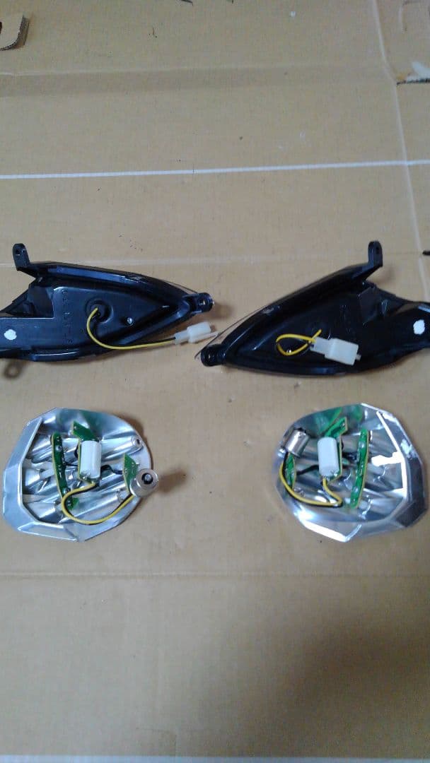 シグナス2～3型前後LEDウインカー