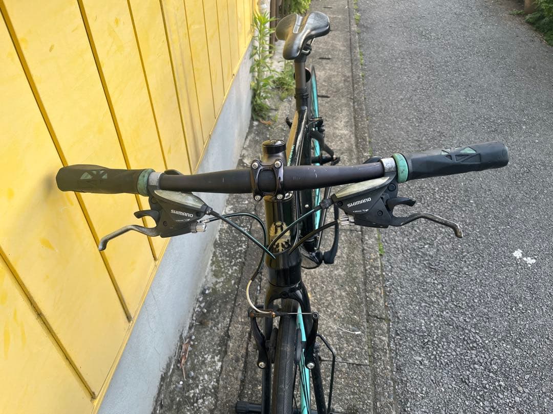 【けんいちせ】Bianchi ROMA 4 クロスバイク ブラック アルミ