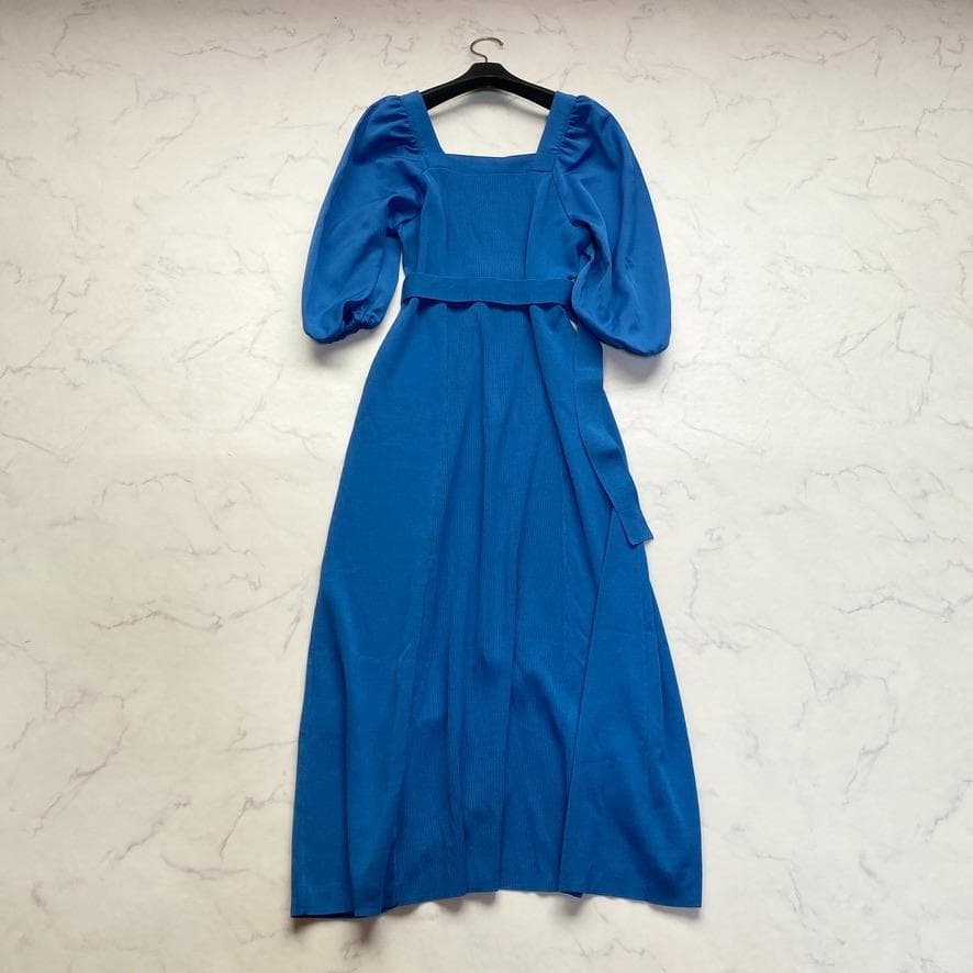 美品✨グレースコンチネンタル ダイアグラム スクエアパフニットワンピース 青