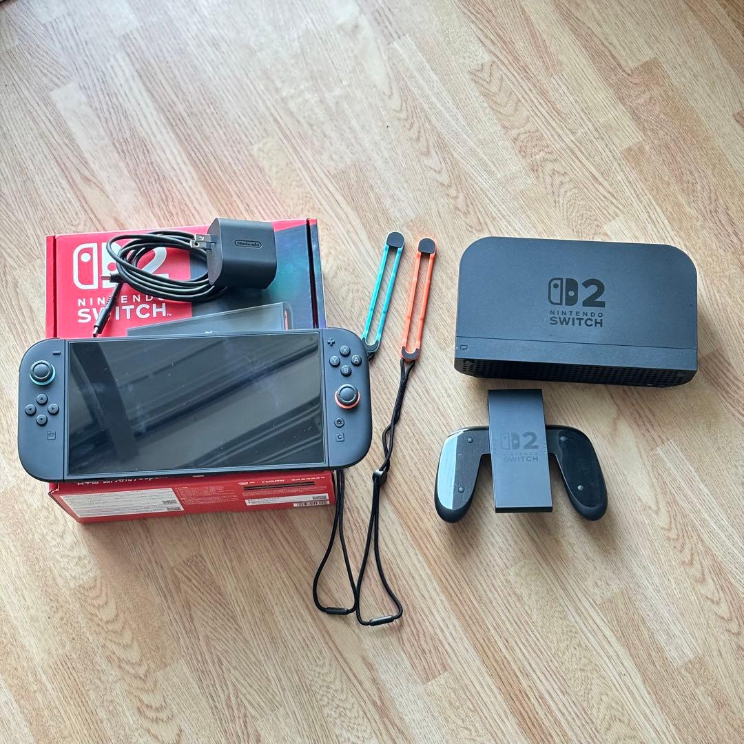 【美品・付属品完備】Nintendo Switch2 日本語専用 本体