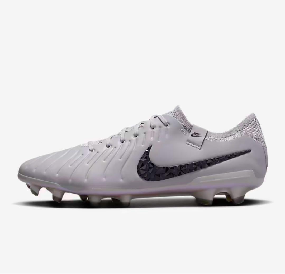 NIKEティエンポレジェンド10エリート