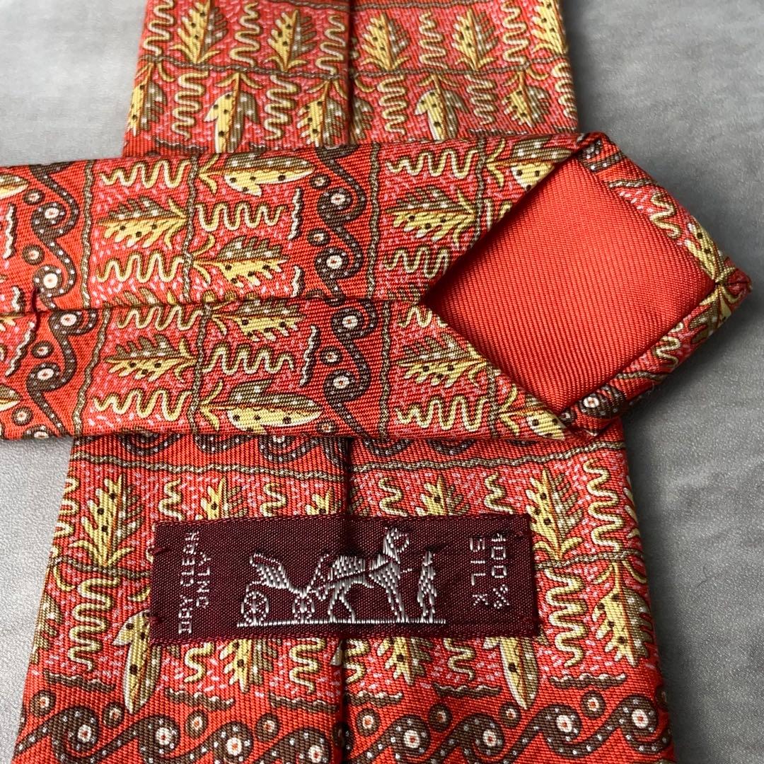 美品 HERMES エルメス ボーダー 葉柄 ヘビ ネクタイ レッド 赤