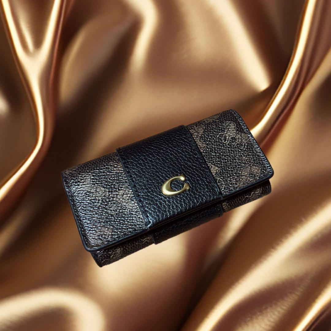 [美品]COACHコーチキーケース 6連ホースブラウン 三つ折り直営店