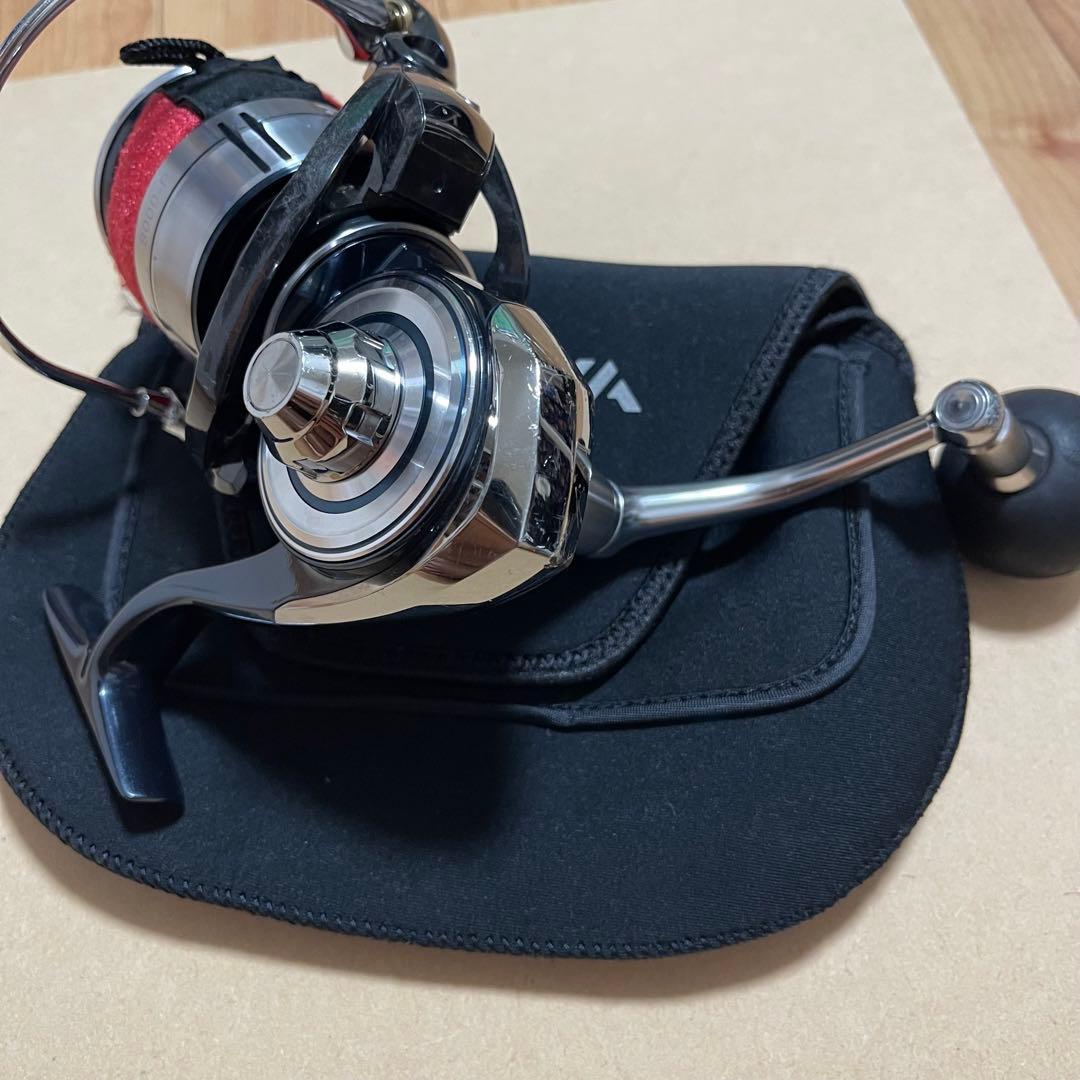 リール Daiwa CERTATE SW 8000-P