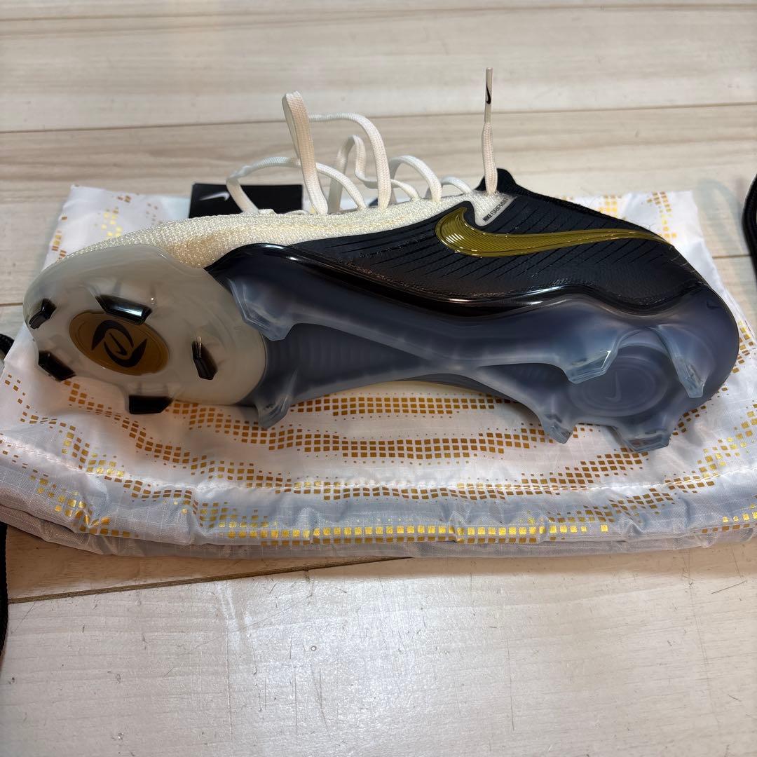 【新品】ナイキ　ファントムルナ2 エリート　26cm ホワイト　袋付き