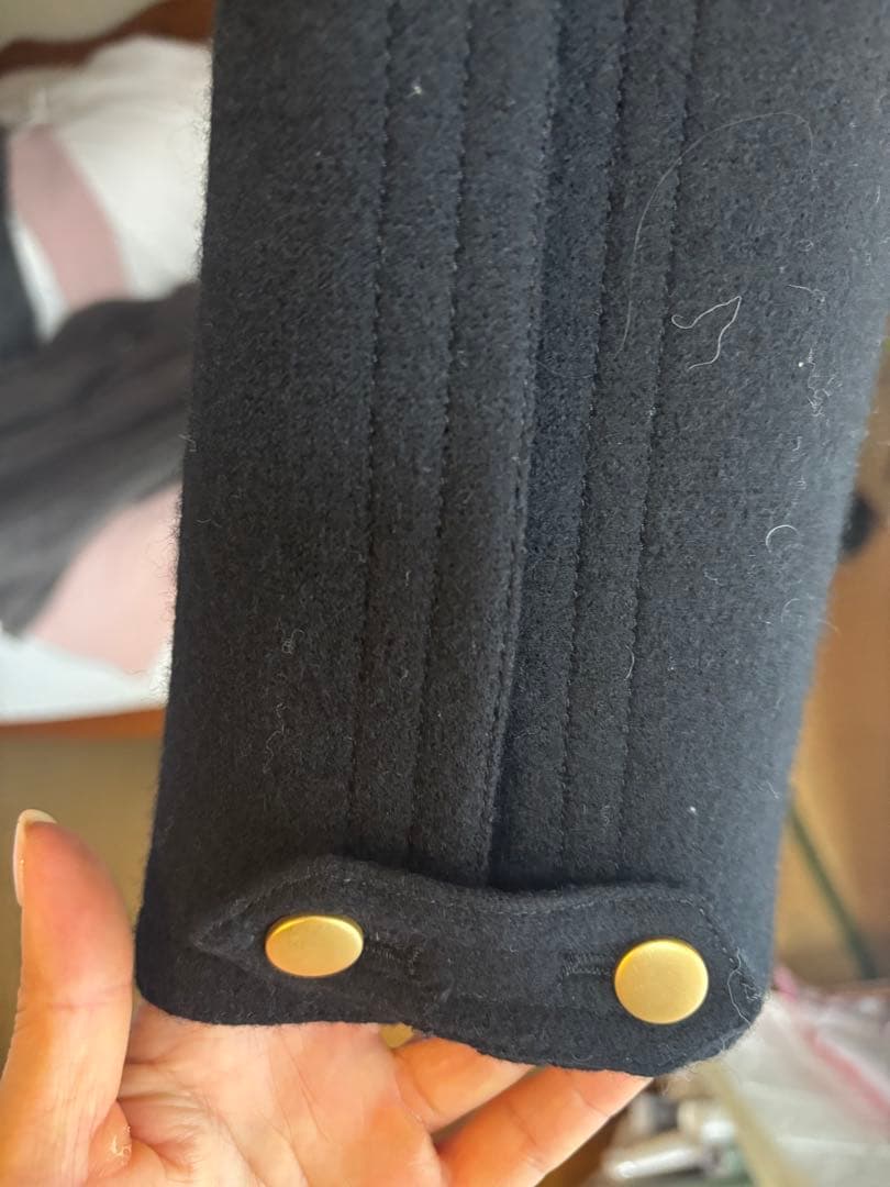UNTITLED黒いダブルブレストポンチョ
