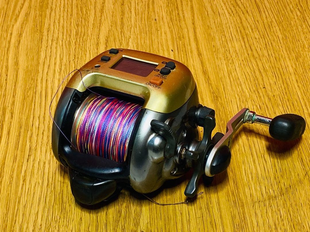 Shimano 電動リール デジタル表示 3000H 中古